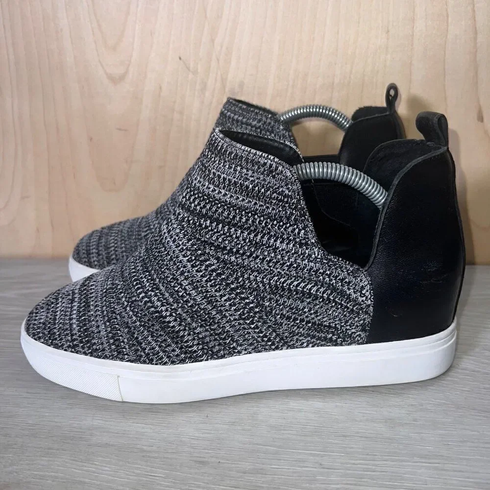 Chelsea & Violet Cielo‎ Knit Wedge Sneakers Grey Women's 8.5M